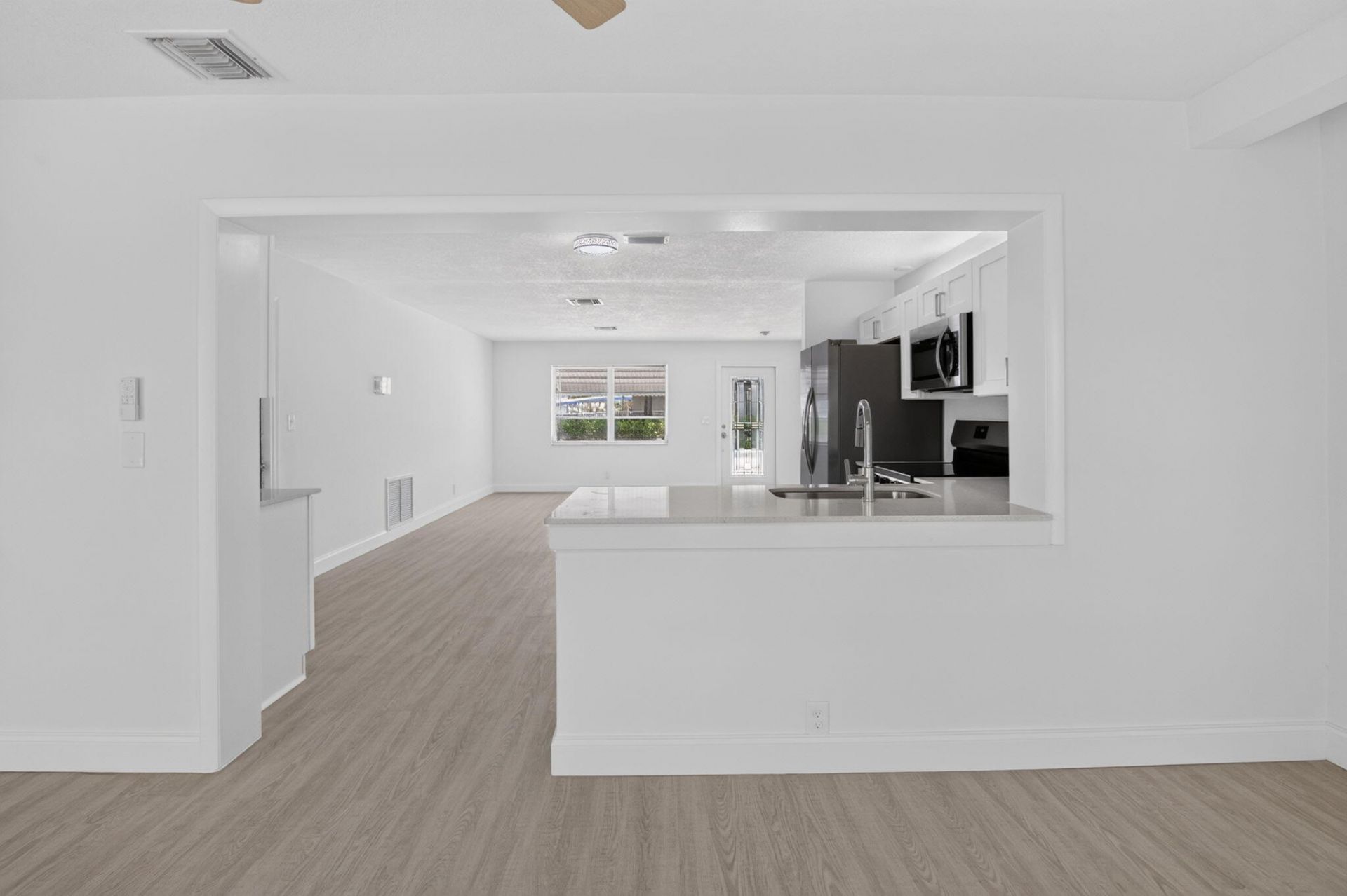 2080 SW 13th Way, Boynton Beach, FL 33426 Photo