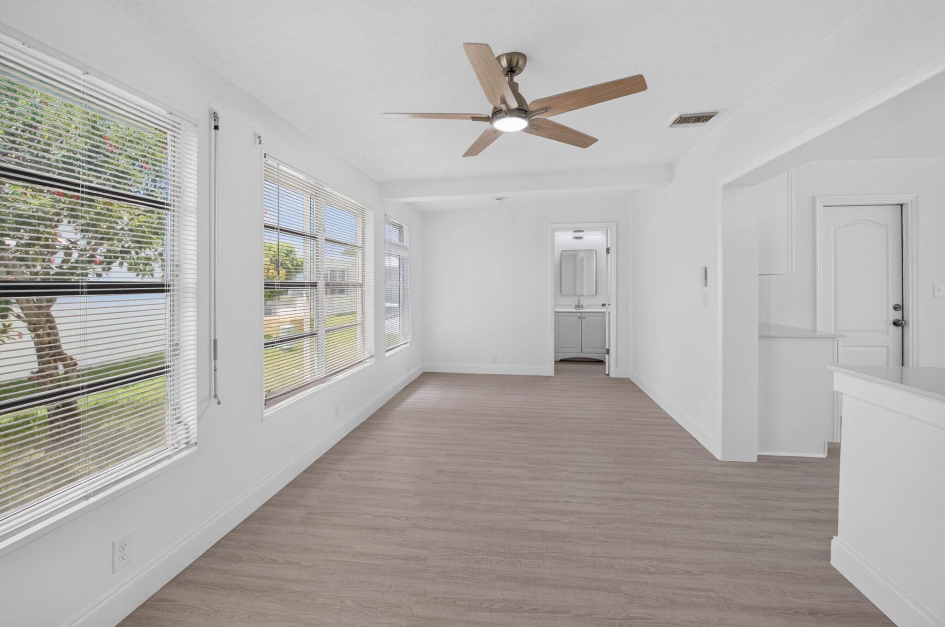 2080 SW 13th Way, Boynton Beach, FL 33426 Photo