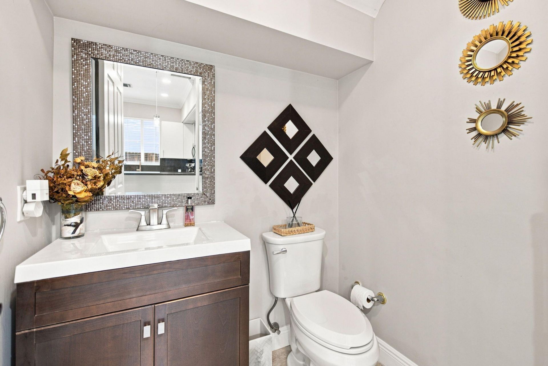 633 NE 11th Avenue, Fort Lauderdale, FL 33304 Photo