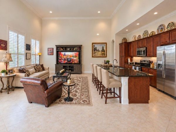 3604 S Dixie Highway, Unit 220, West Palm Beach, FL 33405