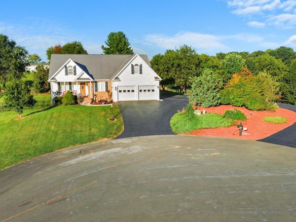 19321 Spur Lane, Abingdon, VA 24210