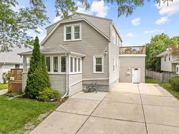 Unit 2, Downers Grove, IL 60515