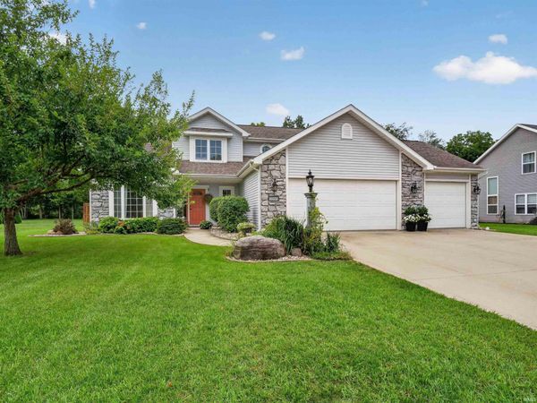2009 Miami Trail, Huntington, IN 46750