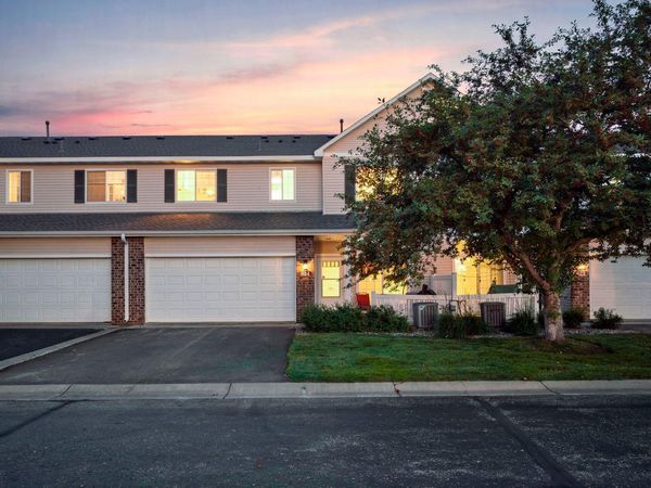 624 Tamarack Trail, Farmington, MN 55024