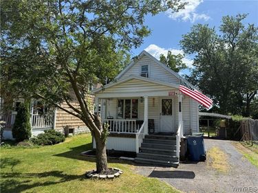 2927 Birch Avenue, Niagara Falls, NY 14305