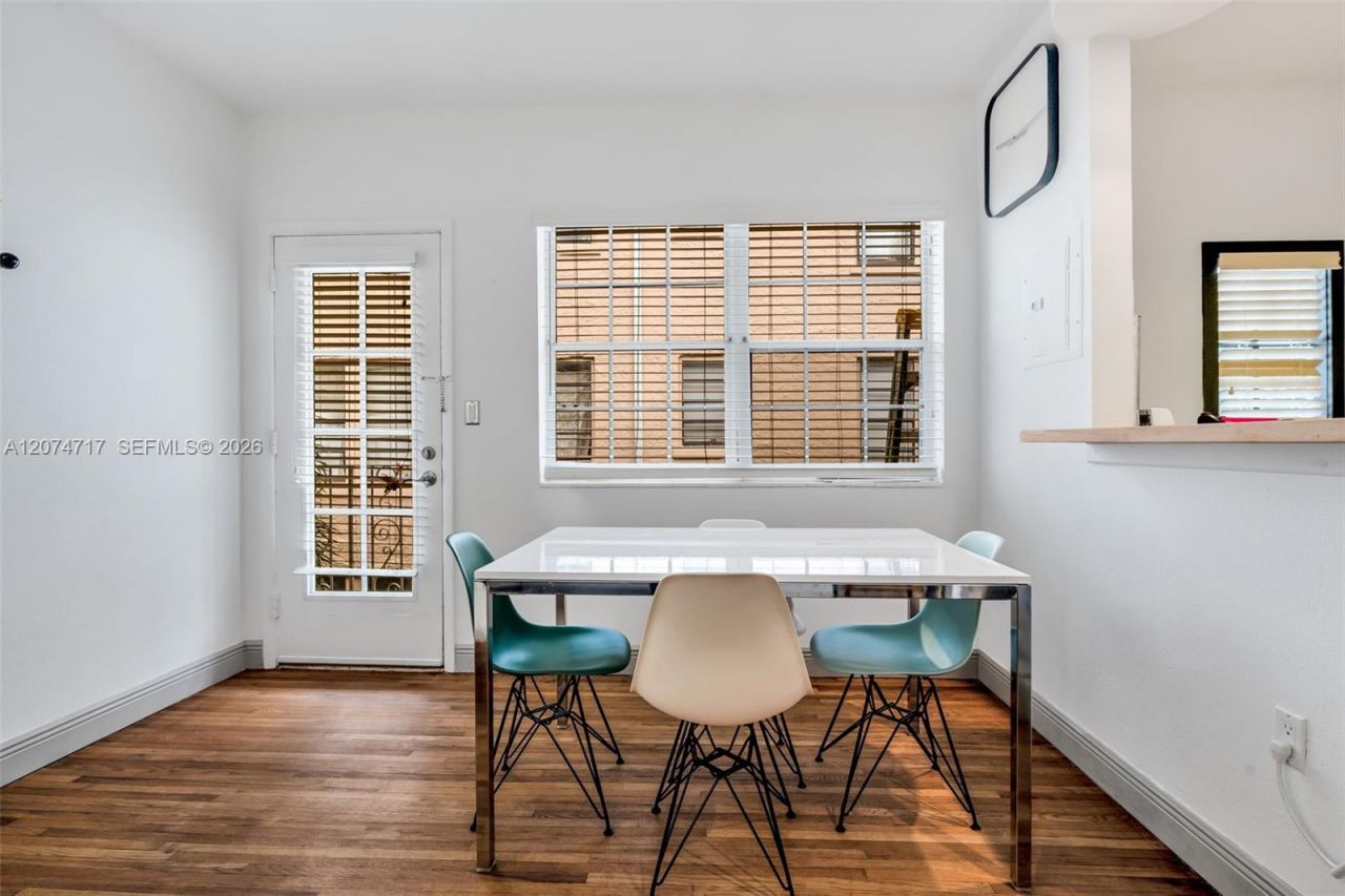1551 Michigan Ave, Unit 12, Miami Beach, FL 33139 Photo