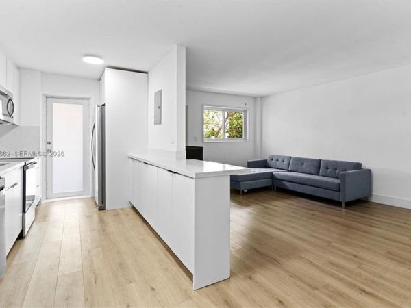 1620 West Ave, Unit 305, Miami Beach, FL 33139