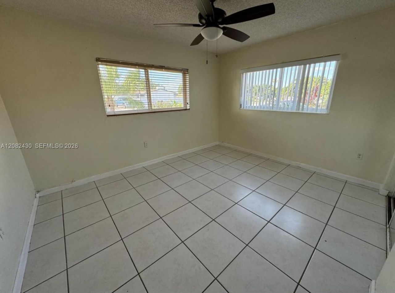 510 W 36th Pl , Hialeah, FL 33012 Photo