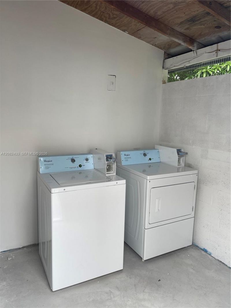 910 SW 8th Ave, Unit A, Miami, FL 33130 Photo