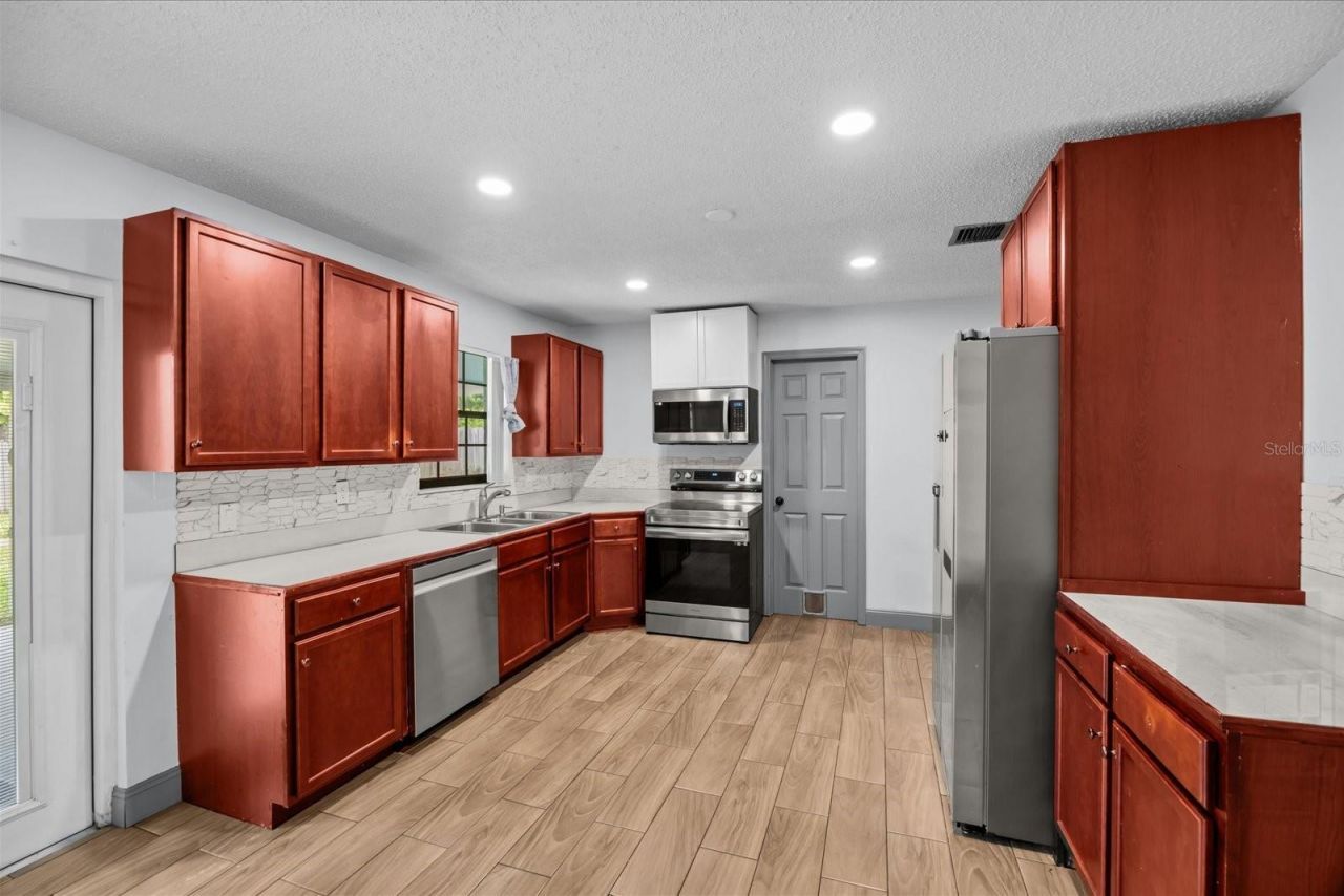 5679 SE Indigo Avenue, Stuart, FL 34997 Photo