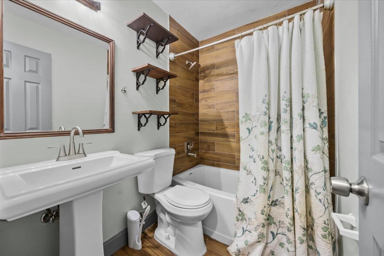 5679 SE Indigo Avenue, Stuart, FL 34997 Photo