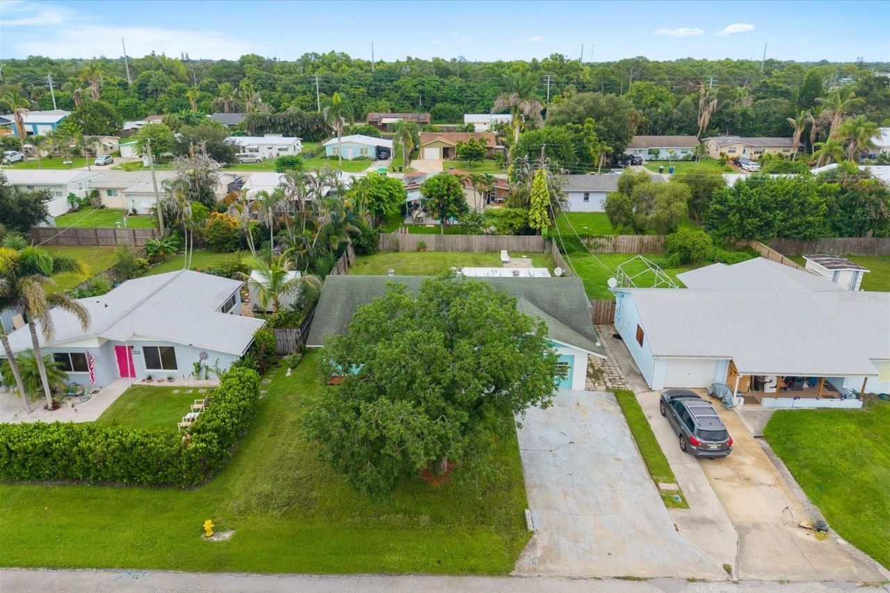 5679 SE Indigo Avenue, Stuart, FL 34997 Photo