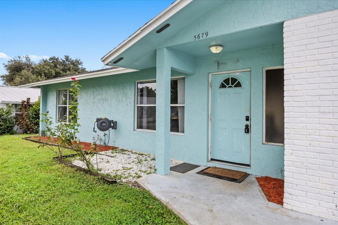 5679 SE Indigo Avenue, Stuart, FL 34997 Photo