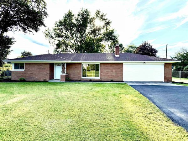 61439 Miami Road, South Bend, IN 46614