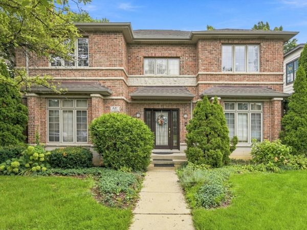 521 S Lincoln Avenue , Park Ridge, IL 60068