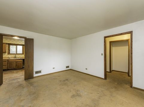 Main Photo