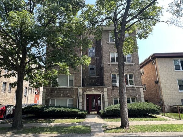 414 S Kenilworth Avenue , Oak Park, IL 60302