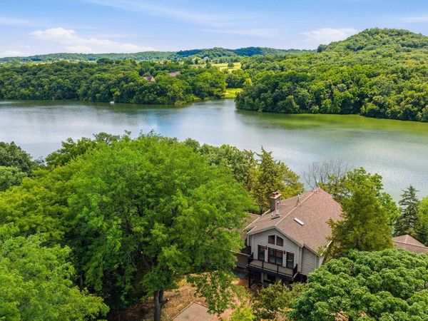 34 Harbor Drive, GALENA, IL 61036
