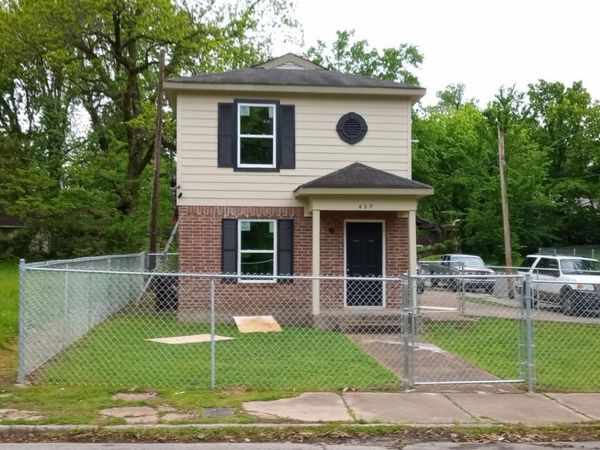 469 E OLIVE AVE, Memphis, TN 38106