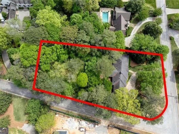 349 Pineland Road NW, Atlanta, GA 30342
