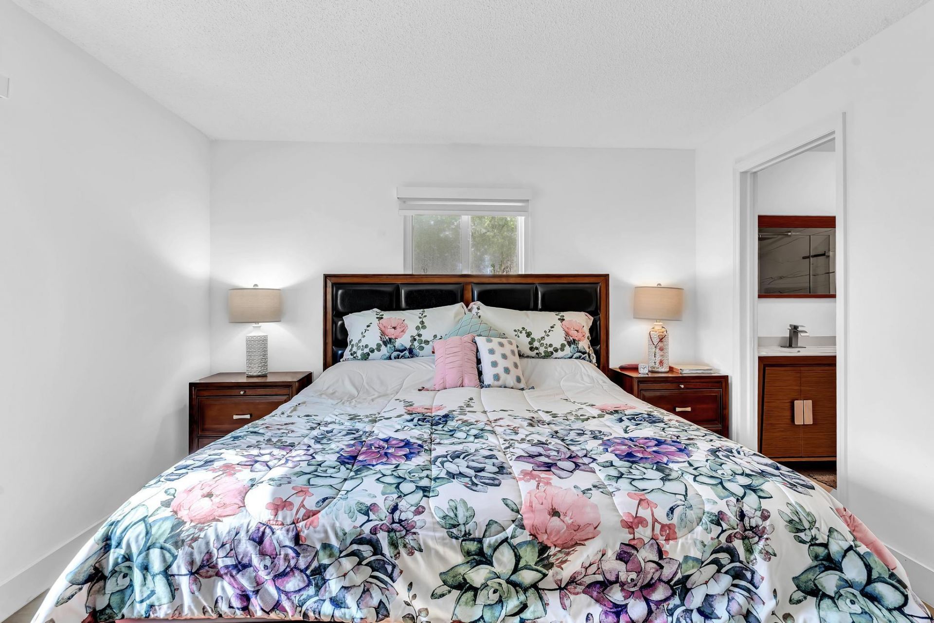 1530 NW 85th Avenue, Plantation, FL 33322 Photo