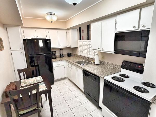 3452 NE Causeway Boulevard, Unit 102, Hutchinson Island, FL 34957