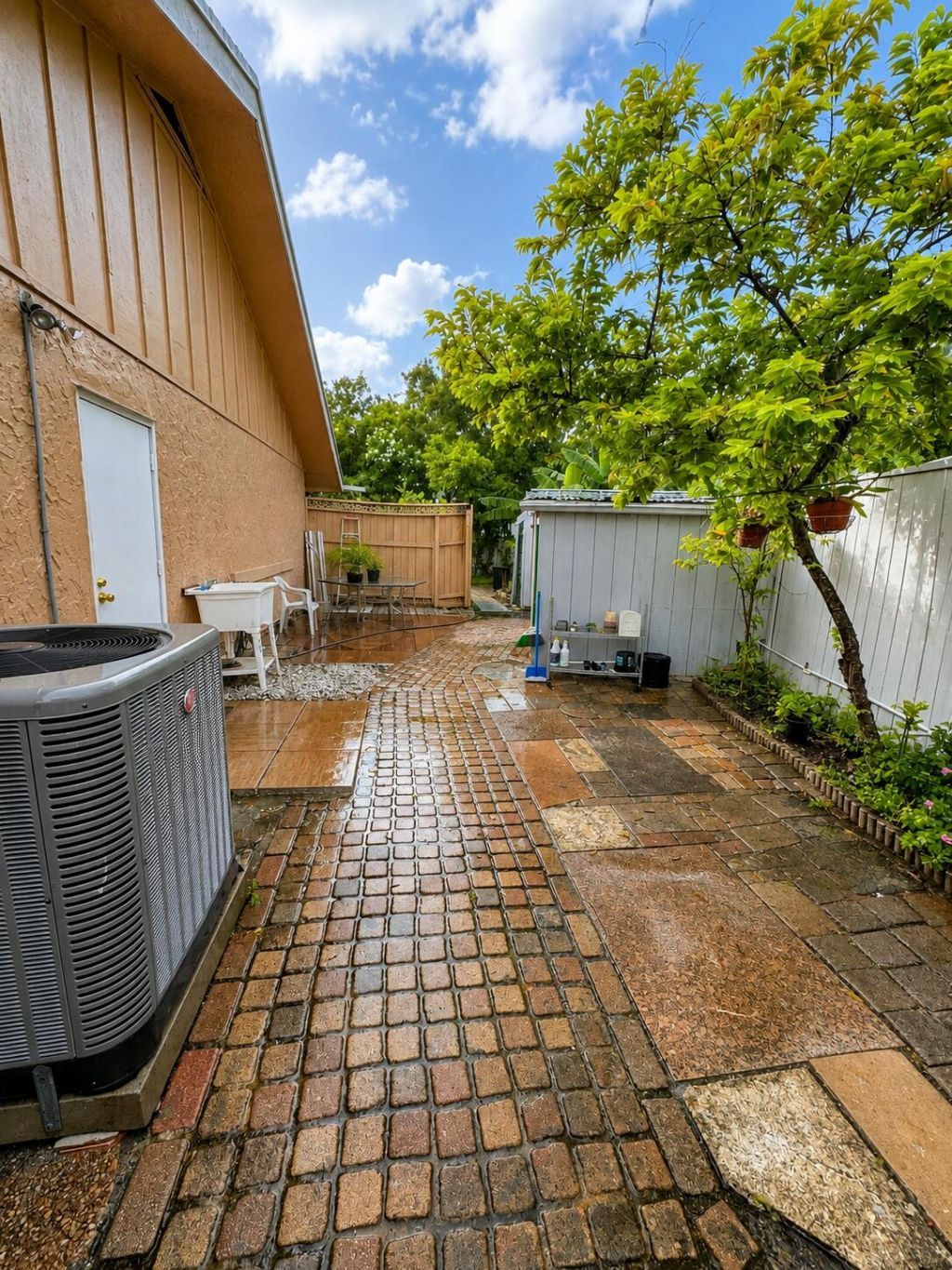 1412 SW 75th Avenue, North Lauderdale, FL 33068 Photo