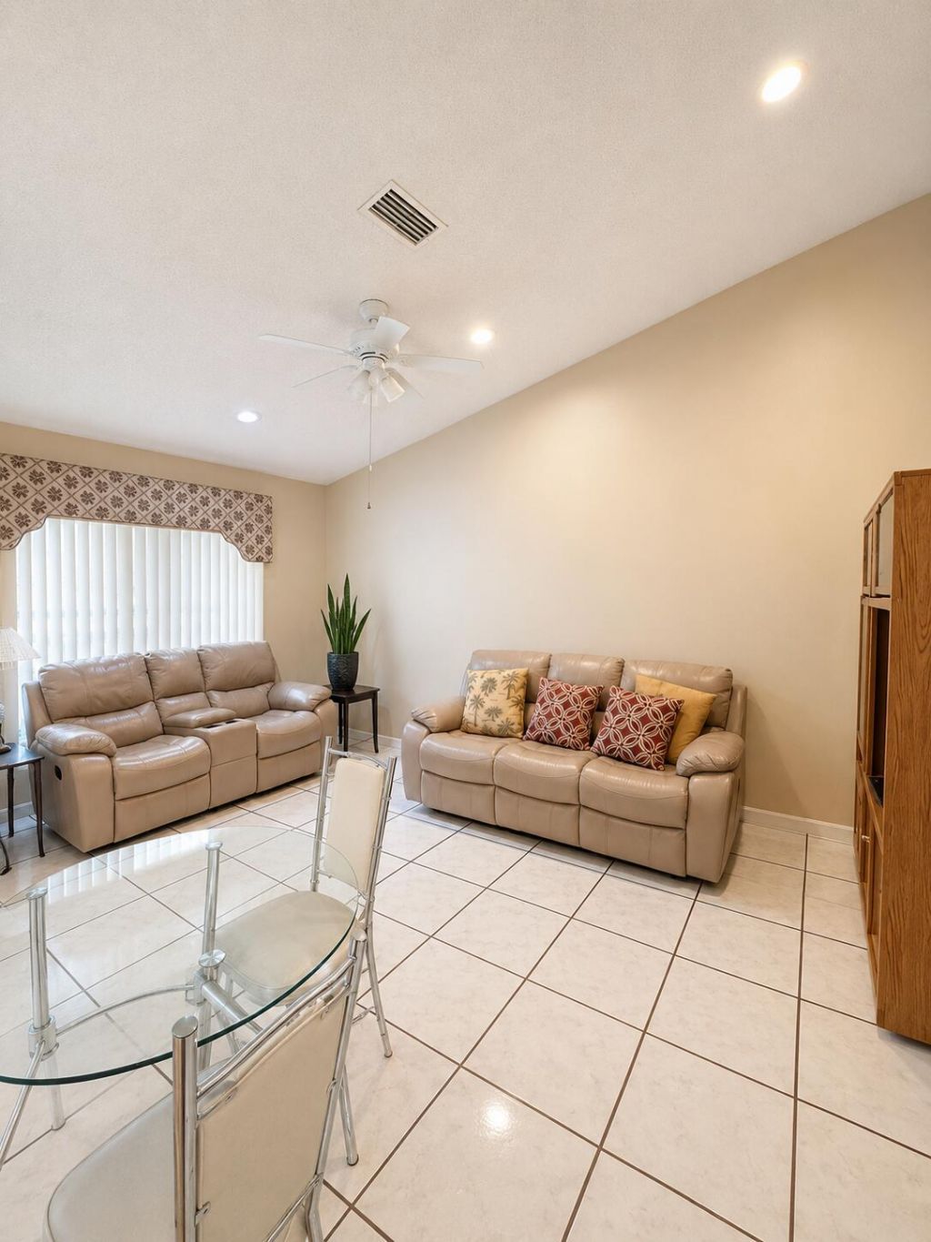 1412 SW 75th Avenue, North Lauderdale, FL 33068 Photo