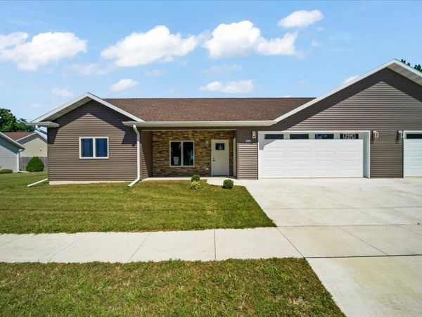 106 5th Ave SE , Tripoli, IA 50676