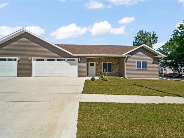 108 5th Ave SE , Tripoli, IA 50676