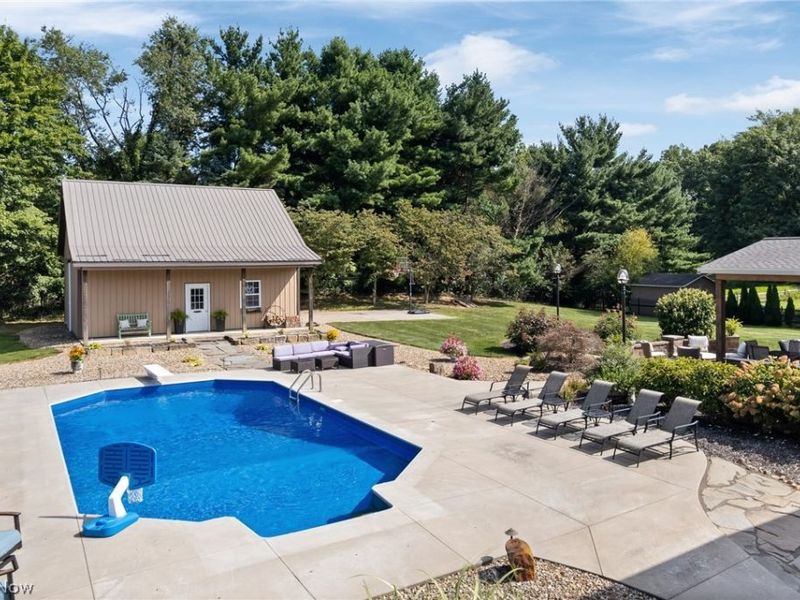 13345 Williamsburg Avenue NW, Uniontown, OH 44685 Photo 42