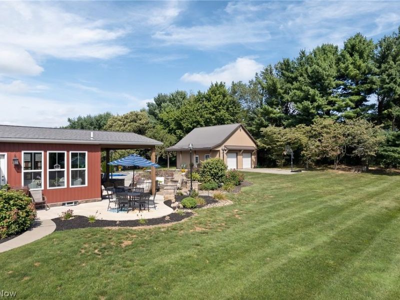 13345 Williamsburg Avenue NW, Uniontown, OH 44685 Photo 48