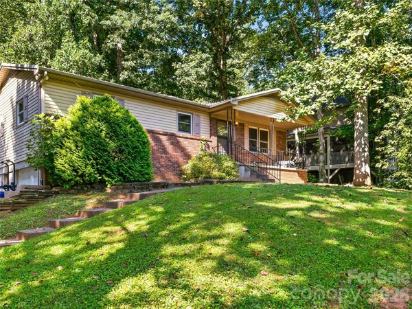 28 Fairhaven Court , Asheville, NC 28803
