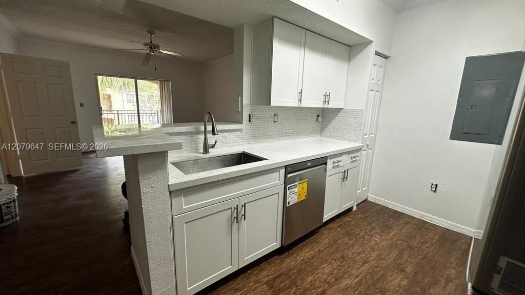215 SW 117th Ter , Unit 14204, Pembroke Pines, FL 33025 Photo