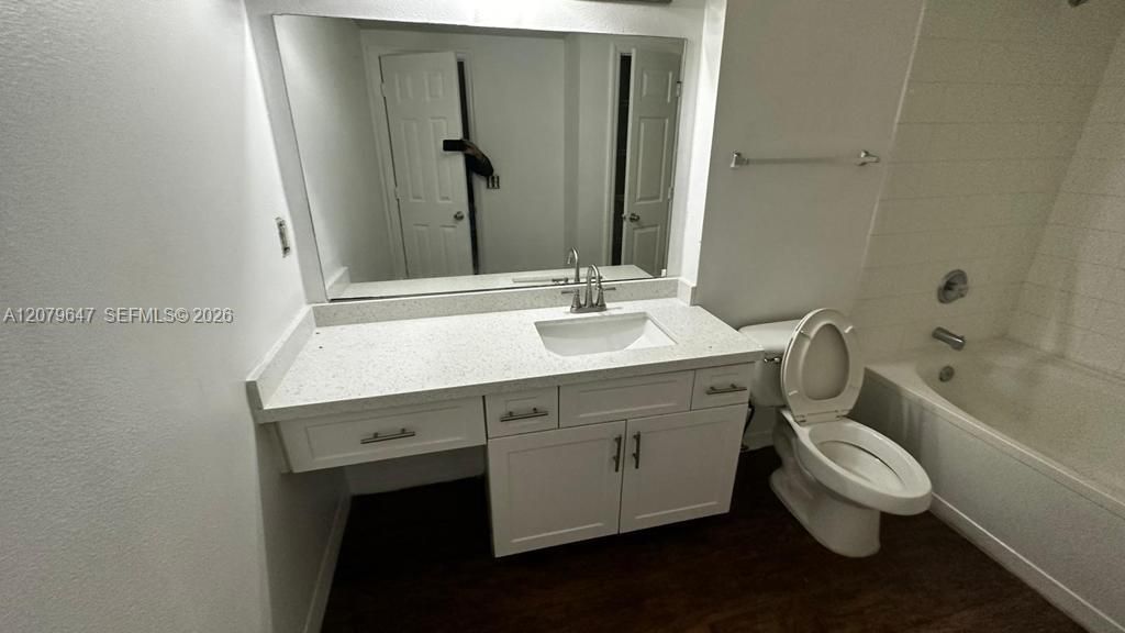 215 SW 117th Ter , Unit 14204, Pembroke Pines, FL 33025 Photo