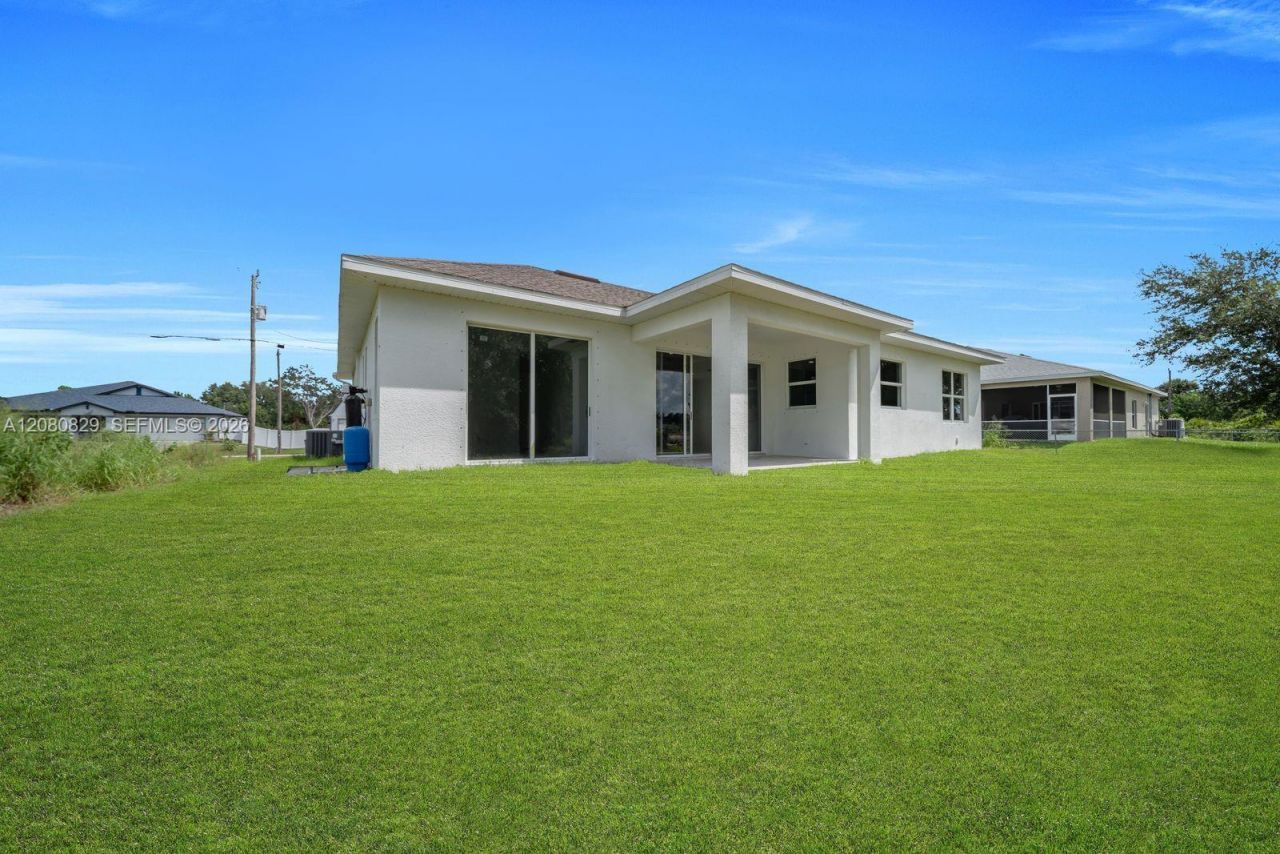 856 William Denver St, Lehigh Acres, FL 33974 Photo
