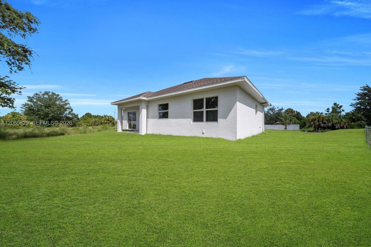 856 William Denver St, Lehigh Acres, FL 33974 Photo