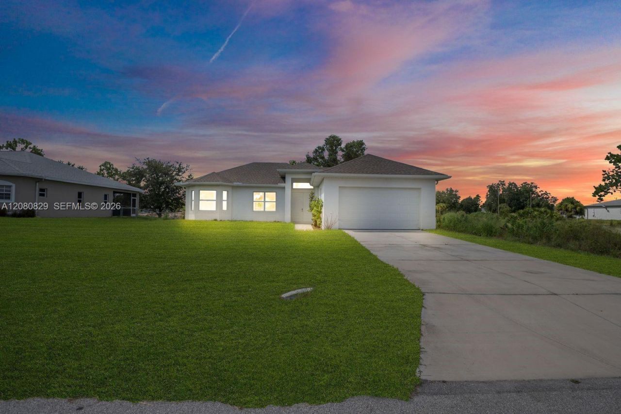 856 William Denver St, Lehigh Acres, FL 33974 Photo