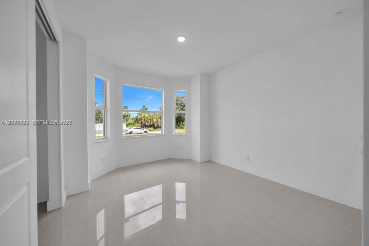 856 William Denver St, Lehigh Acres, FL 33974 Photo