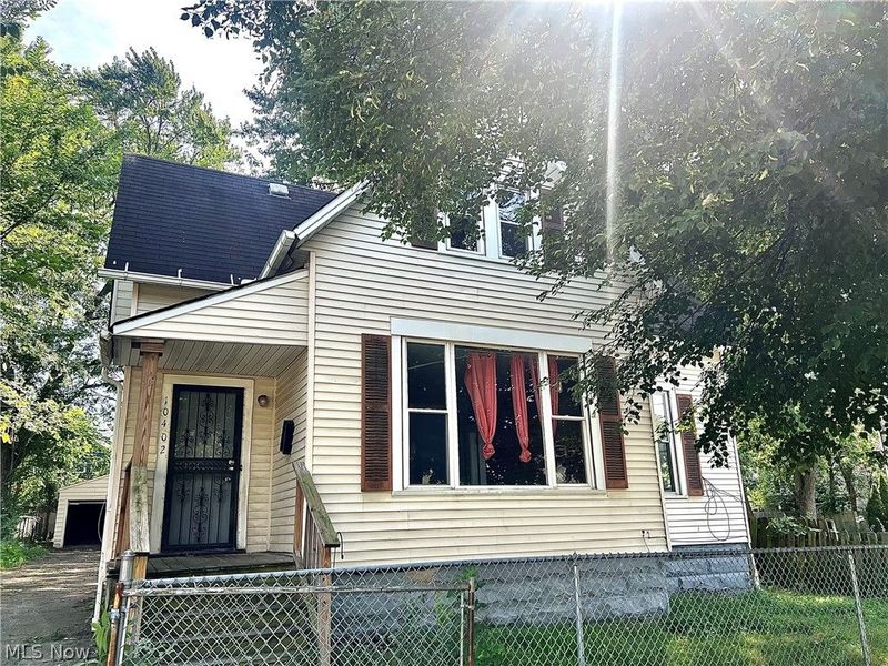 10402 Shale Avenue, Cleveland, OH 44104 Photo 1