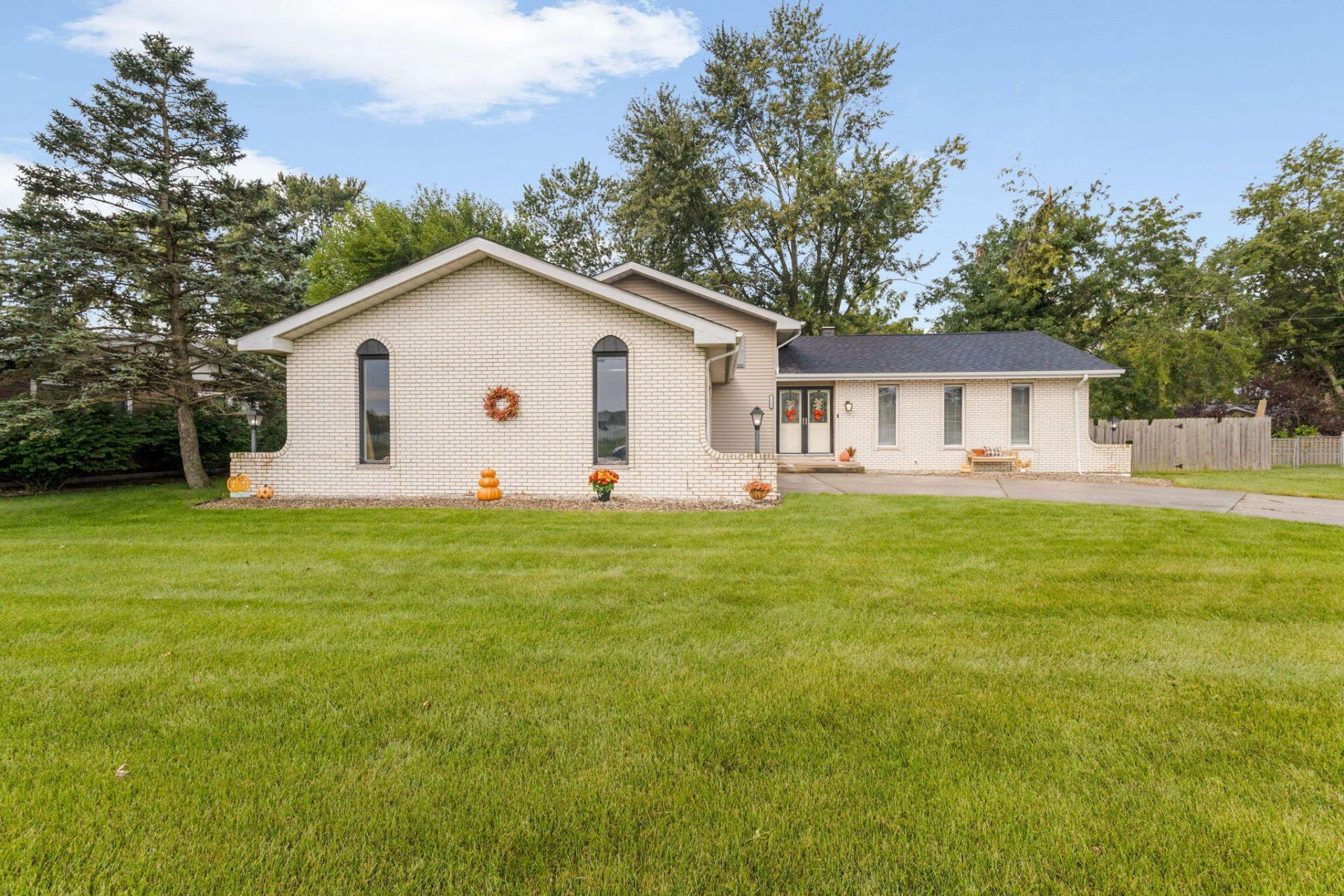 13604 Parrish Avenue, Cedar Lake, IN 46303 Main Photo