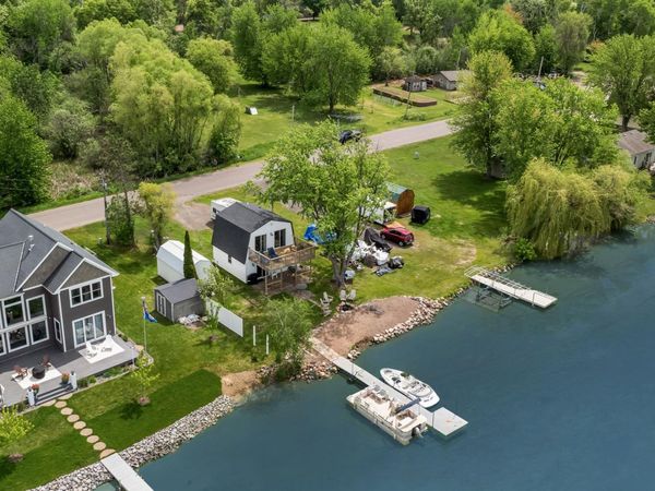 28584 Lakewood Drive NW, Isanti, MN 55040