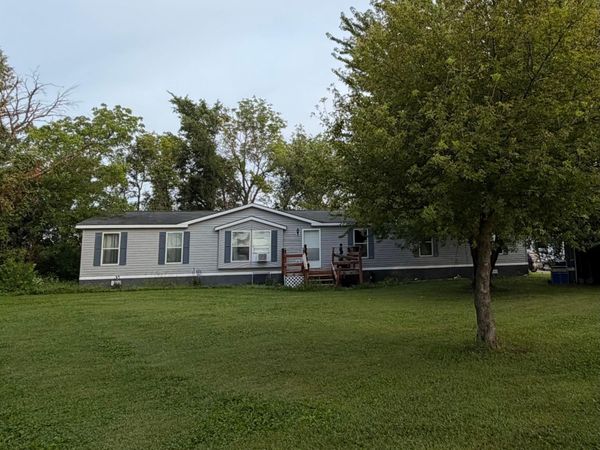 83036 160th Street, Glenville, MN 56036