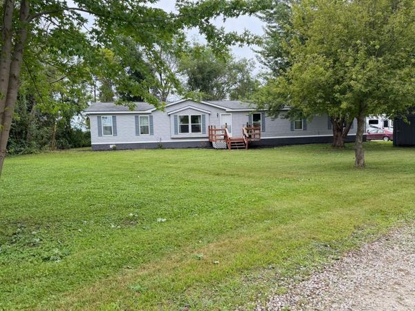 83036 160th Street, Glenville, MN 56036