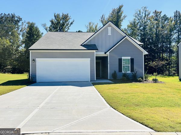 32 Crescent Boulevard, Carrollton, GA 30116