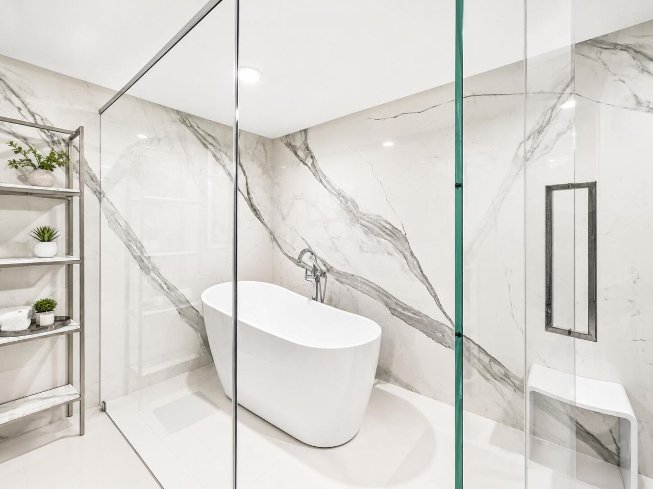 411 N New River Drive E, Unit V-2, Fort Lauderdale, FL 33301 Photo