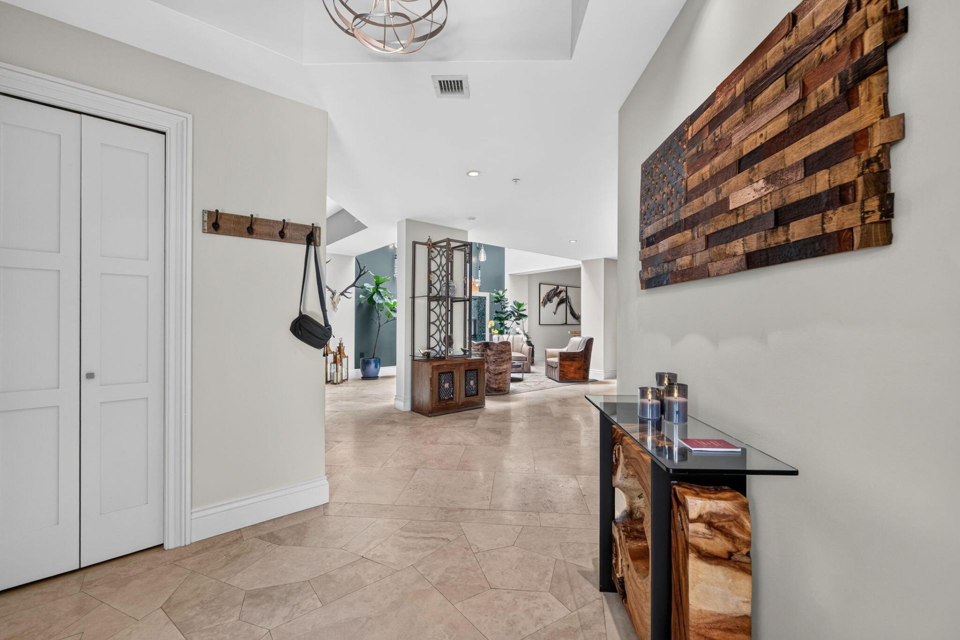 411 N New River Drive E, Unit V-2, Fort Lauderdale, FL 33301 Photo