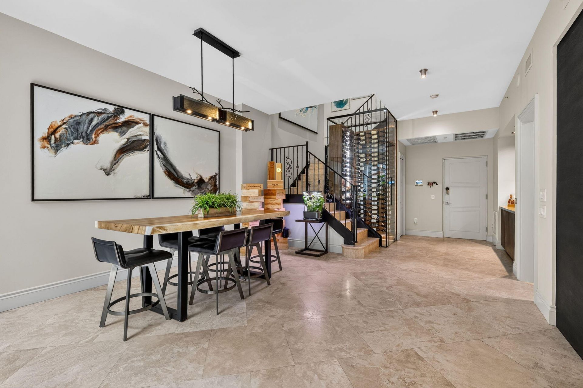 411 N New River Drive E, Unit V-2, Fort Lauderdale, FL 33301 Photo