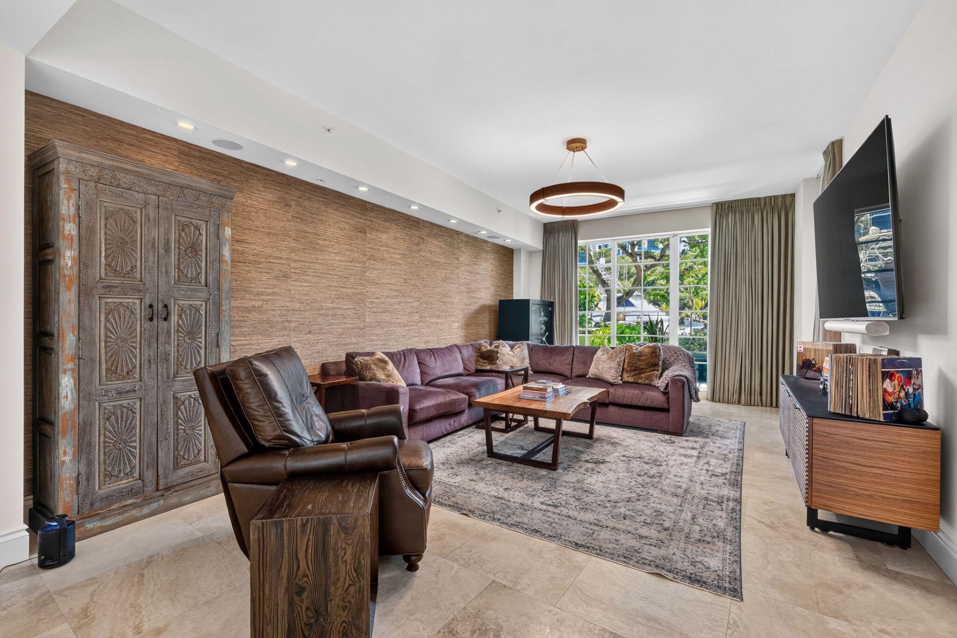 411 N New River Drive E, Unit V-2, Fort Lauderdale, FL 33301 Photo