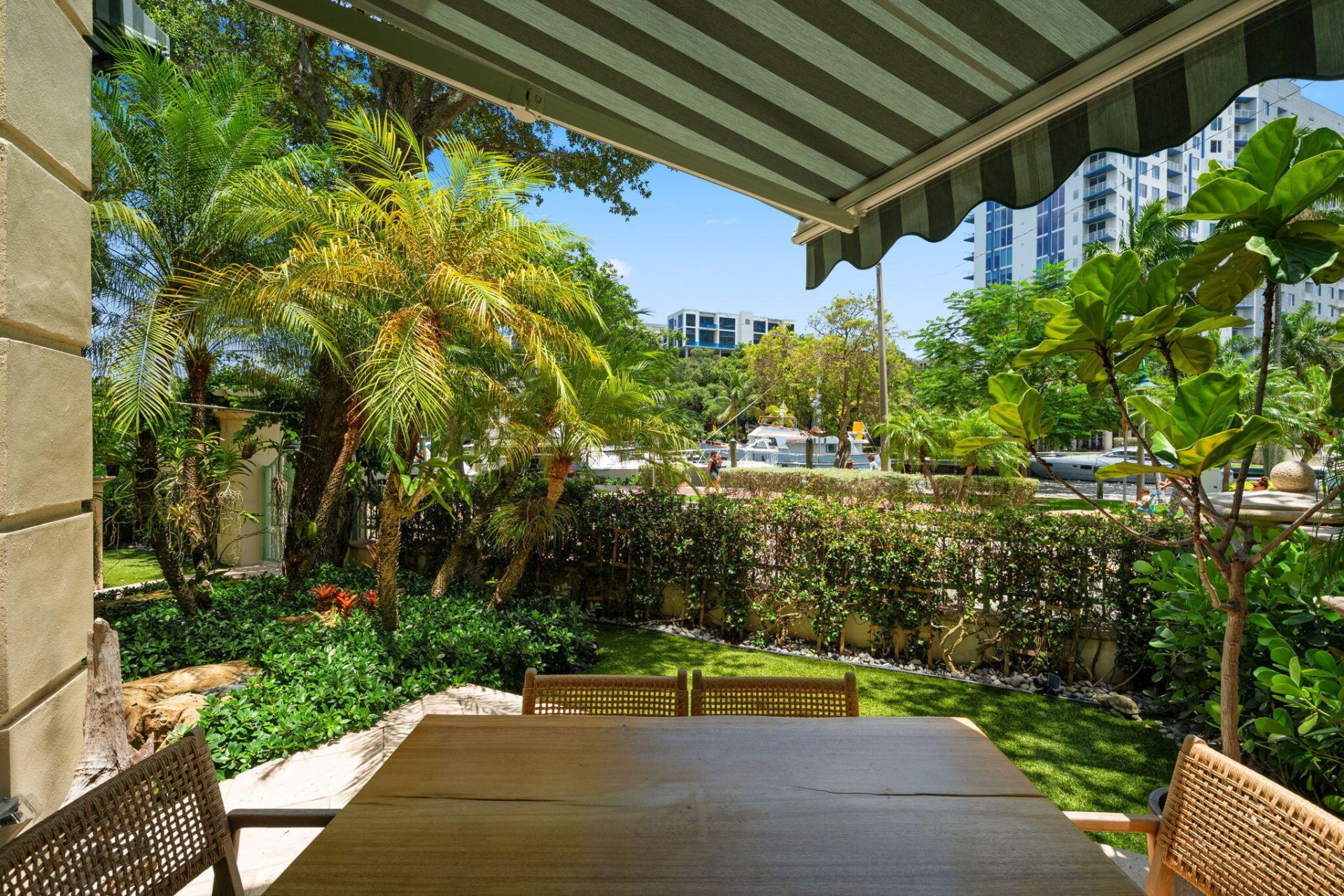 411 N New River Drive E, Unit V-2, Fort Lauderdale, FL 33301 Photo